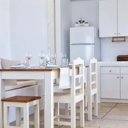 La Maison Blanche Szálloda 3*