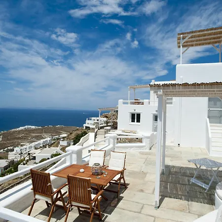 La Maison Blanche Szálloda 3*