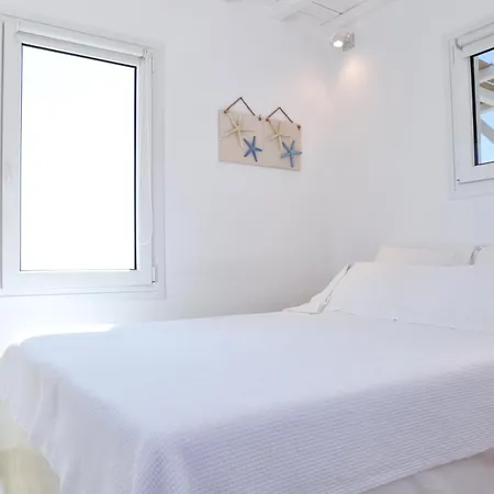 La Maison Blanche Hotel
