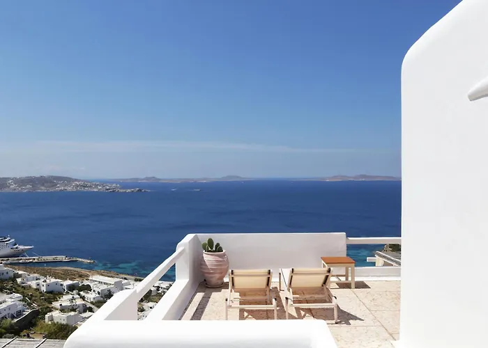 Hotel La Maison Blanche 3*