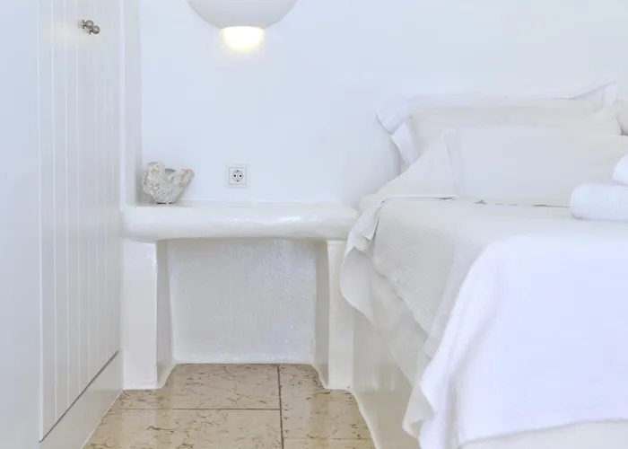 La Maison Blanche Hotel